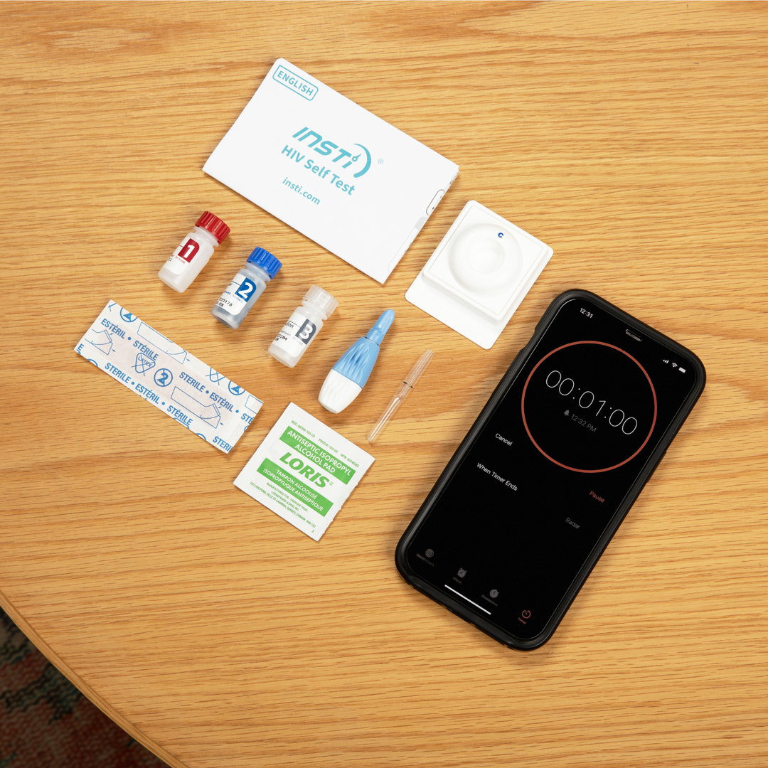 image of the components of the hiv self test at home